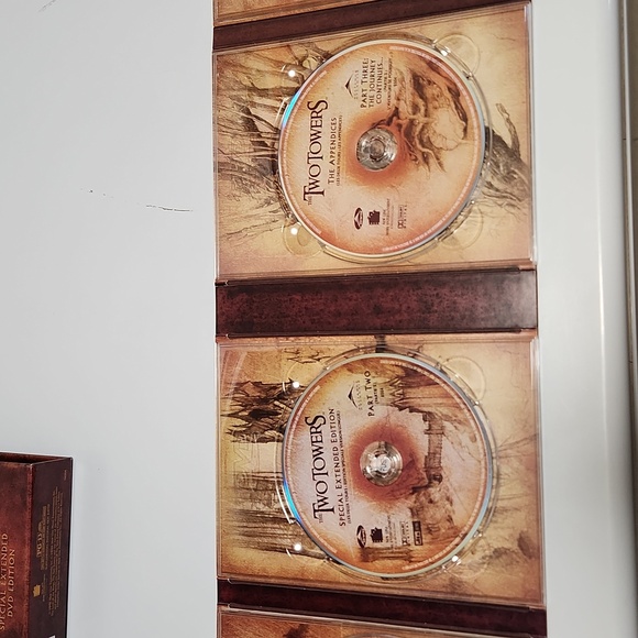 The Lord of the Rings The Two Towers Special Extended DVD - Picture 7 of 12
